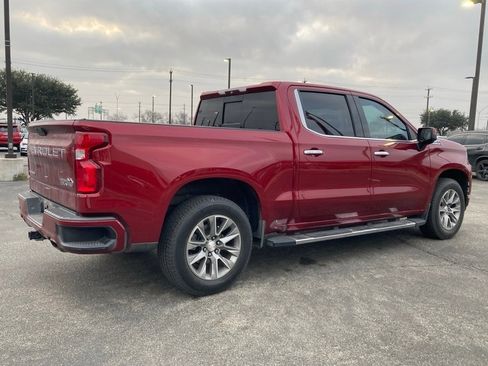Used 2019 Chevrolet Silverado 1500 High Country w/ Technology Package image 5