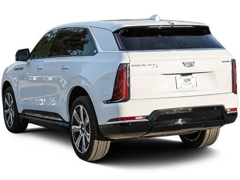 New 2025 Cadillac Escalade IQ Luxury 2 image 4