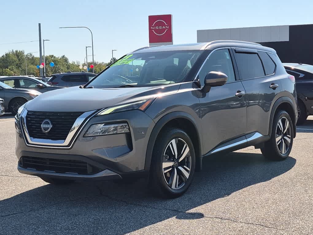 Used 2023 Nissan Rogue SL AWD/4WD image 1