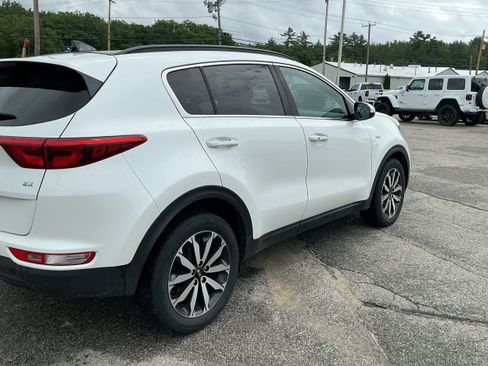 Used 2019 Kia Sportage EX w/ EX Technology Package AWD/4WD image 3