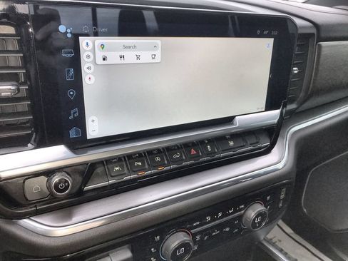 Used 2023 Chevrolet Silverado 1500 High Country AWD/4WD image 16