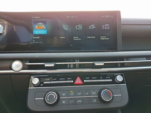 New 2026 Hyundai Santa Cruz SE AWD/4WD image 9