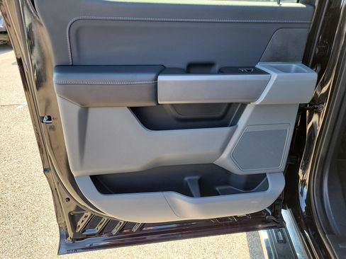 Used 2025 Ford F150 XLT w/ Equipment Group 301A Standard AWD/4WD image 13