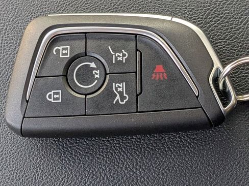 New 2025 Cadillac Escalade IQ Luxury 1 w/ Smart Trailering package image 36