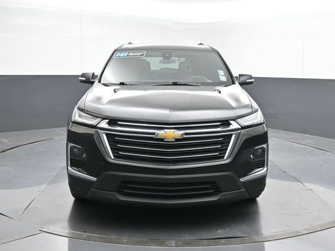 Used 2023 Chevrolet Traverse LT image 8