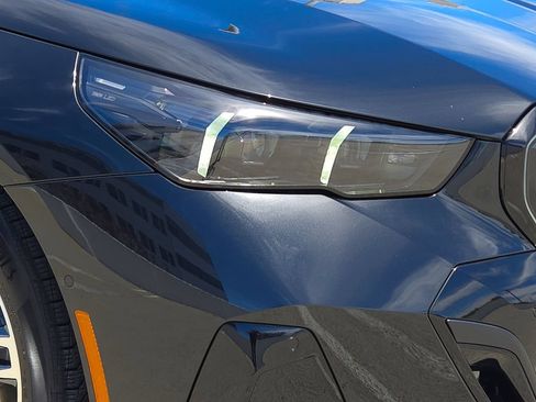 New 2026 BMW 530i w/ M Sport Package RWD image 5