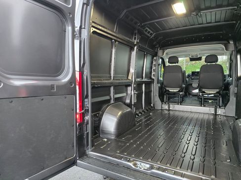 New 2026 RAM ProMaster 1500 w/ Premium Convenience Group image 12