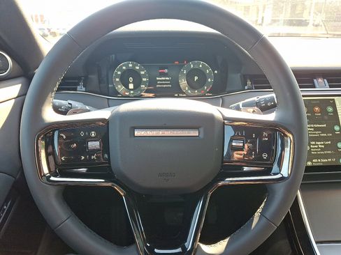 Certified 2026 Land Rover Range Rover Evoque S AWD/4WD image 7