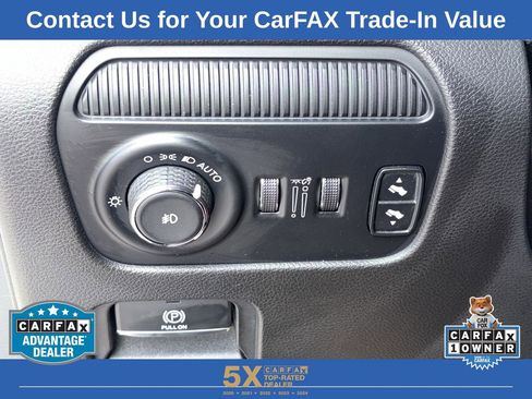 Used 2024 Jeep Wagoneer L Series II image 27