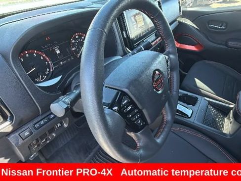 Certified 2025 Nissan Frontier PRO-4X w/ Pro Convenience Package AWD/4WD image 10