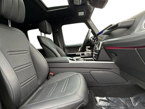 Used 2023 Mercedes-Benz G 550 image 17