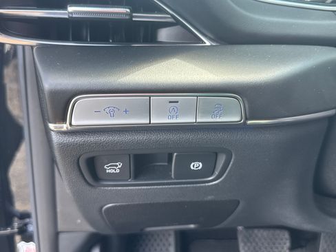 Used 2024 Genesis GV80 2.5T AWD/4WD image 15