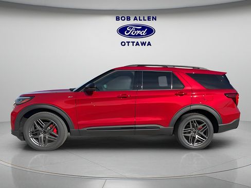 New 2026 Ford Explorer ST-Line w/ ST-Line Street Pack AWD/4WD image 2