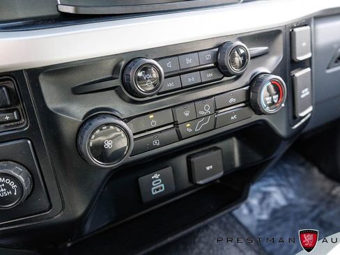 Used 2024 Ford F250 XL w/ XL Chrome Package RWD image 37