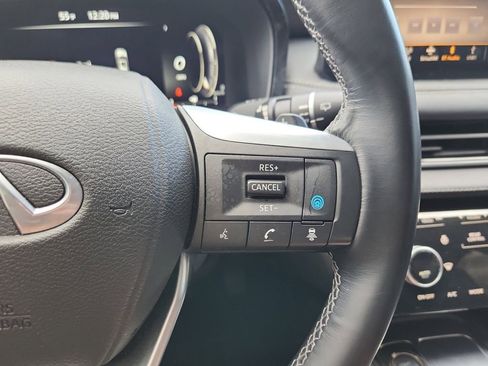 Used 2022 INFINITI QX60 Sensory w/ Cargo Package image 23