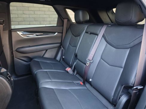 Used 2021 Cadillac XT5 Premium Luxury FWD image 22