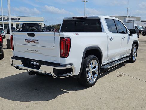 Used 2021 GMC Sierra 1500 SLT image 3