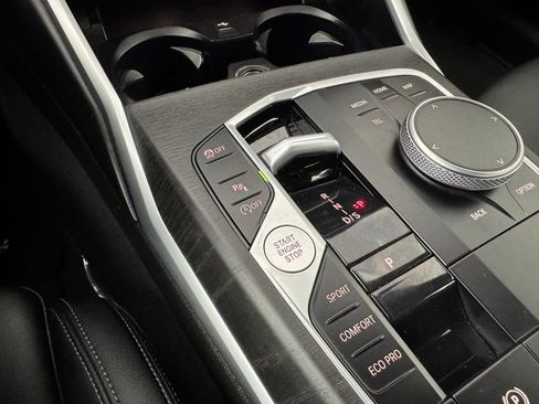 Used 2024 BMW 330i Sedan image 21