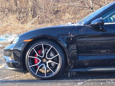 Used 2025 Porsche Taycan 4S image 11