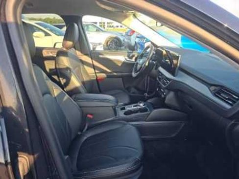 Used 2025 Ford Escape Platinum AWD/4WD image 10