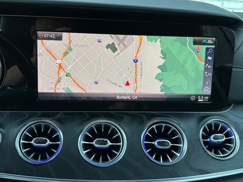 Used 2019 Mercedes-Benz E 450 Cabriolet image 39