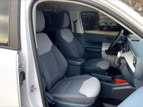 Used 2024 Ford Maverick XLT image 9