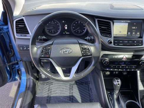 Used 2016 Hyundai Tucson Limited w/ Option Group 03 AWD/4WD image 14