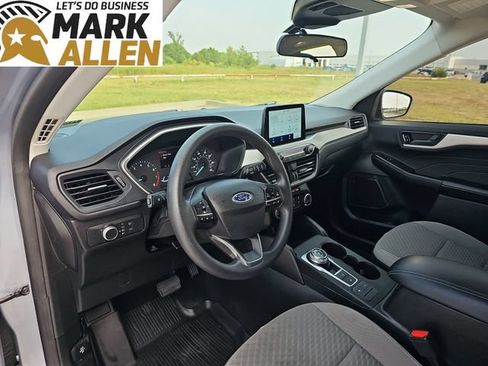 Used 2022 Ford Escape SE FWD image 10