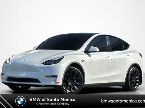 Used 2020 Tesla Model Y Long Range AWD/4WD image 1