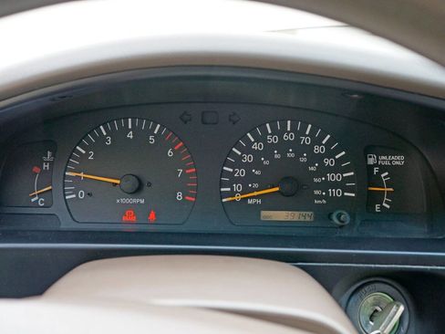 Used 2000 Toyota Tacoma 2WD Xtracab V6 image 18