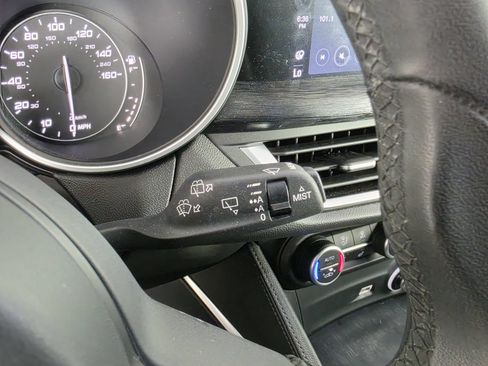 Used 2020 Alfa Romeo Stelvio Sport w/ Quick Order Package 22J Sport AWD/4WD image 16