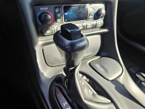 Used 2003 Chevrolet Corvette Convertible w/ Preferred Equipment Group1 image 13