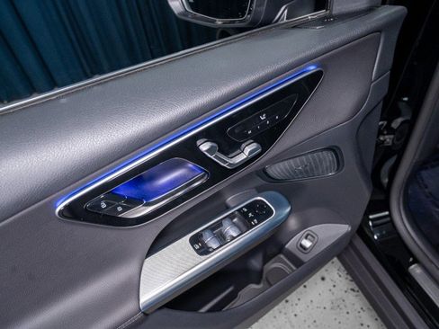 Certified 2026 Mercedes-Benz GLC 300 image 11