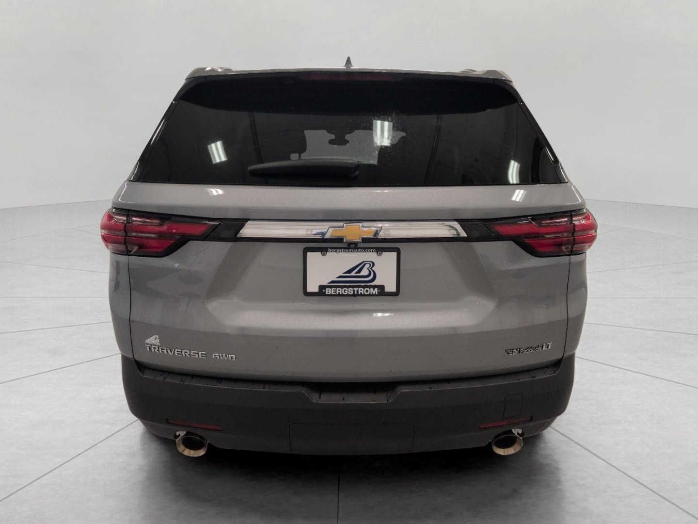 Used 2023 Chevrolet Traverse LT w/ LPO, Floor Liner Package AWD/4WD image 25