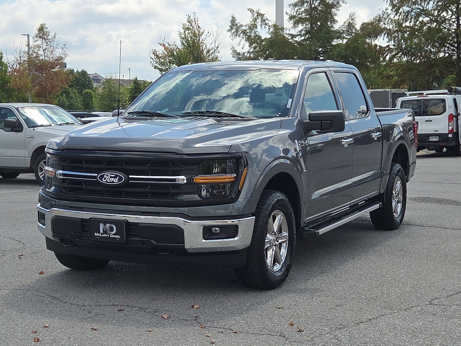 Used 2025 Ford F150 XLT w/ Equipment Group 301A Standard AWD/4WD image 2