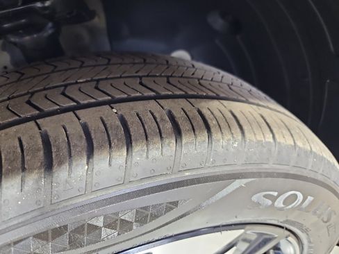 Used 2025 Hyundai Kona SEL image 28