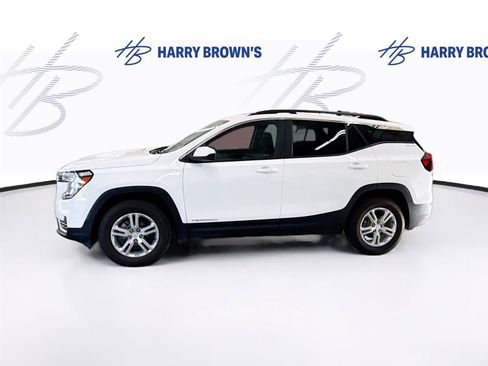 Used 2023 GMC Terrain SLE w/ Driver Convenience Package AWD/4WD image 8