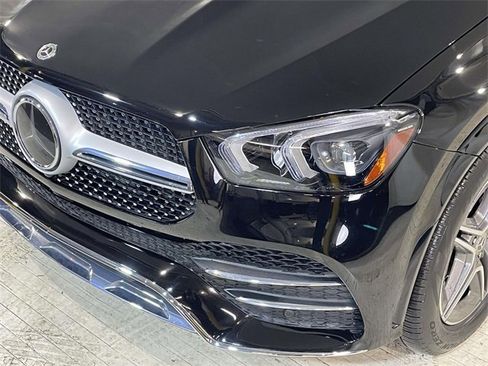 Used 2022 Mercedes-Benz GLE 350 4MATIC image 4