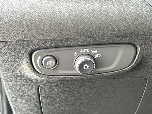 Used 2024 Buick Encore GX Preferred image 20