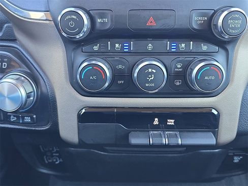 Used 2021 RAM 1500 Laramie w/ Off Road Group image 22