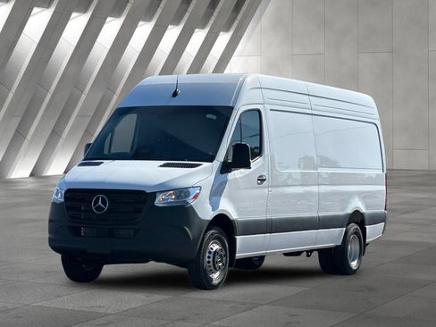 Used 2026 Mercedes-Benz Sprinter 3500 image 8