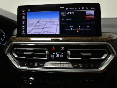 Certified 2024 BMW X3 xDrive30i w/ Premium Package AWD/4WD image 15