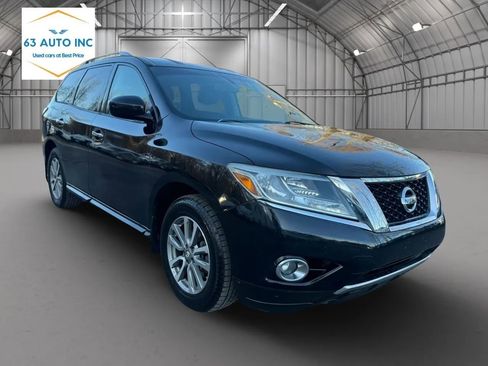 Used 2016 Nissan Pathfinder SV AWD/4WD image 7