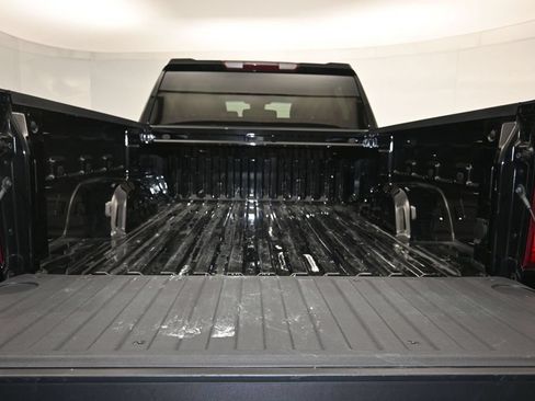 Used 2026 Chevrolet Silverado 1500 RST AWD/4WD image 25