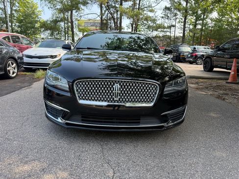 Used 2018 Lincoln MKZ Black Label w/ Technology Package FWD image 2
