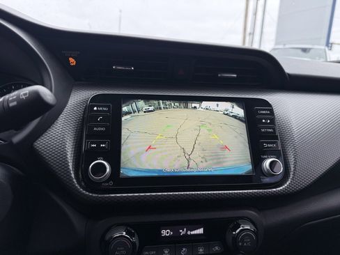 Used 2021 Nissan Kicks SV image 17