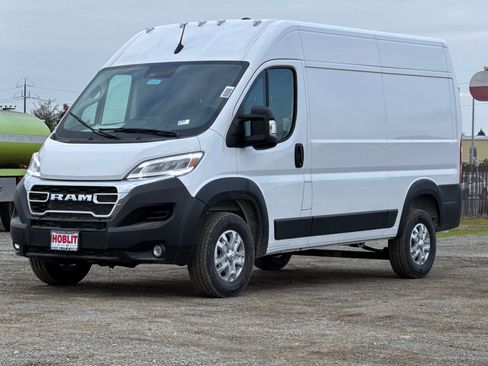 New 2026 RAM ProMaster 1500 w/ Quick Order Package 22G SLT image 7