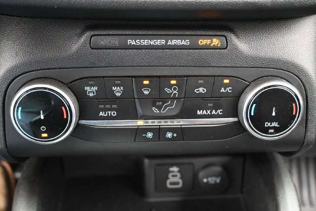 Certified 2025 Ford Escape ST-Line FWD image 23