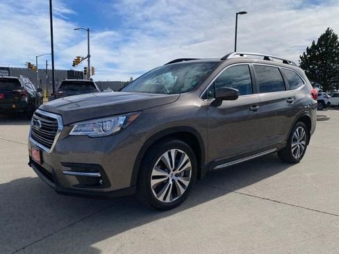 Used 2021 Subaru Ascent Limited w/ Technology Package image 1