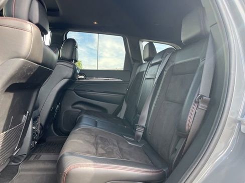Used 2020 Jeep Grand Cherokee Trailhawk AWD/4WD image 13